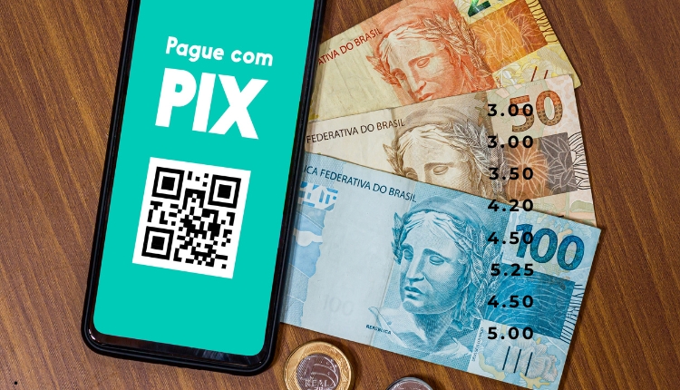 Receita Federal esclarece que não vai taxar Pix acima de R$ 5 mil mensais; entenda novas regras de fiscalização
