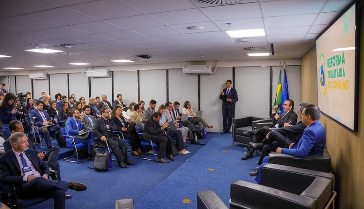 CNC apresenta propostas para tornar reforma tributária mais eficiente